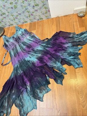 Advance sleeveless blue & purple lace up tie-dye maxi dress. Size L/XL.